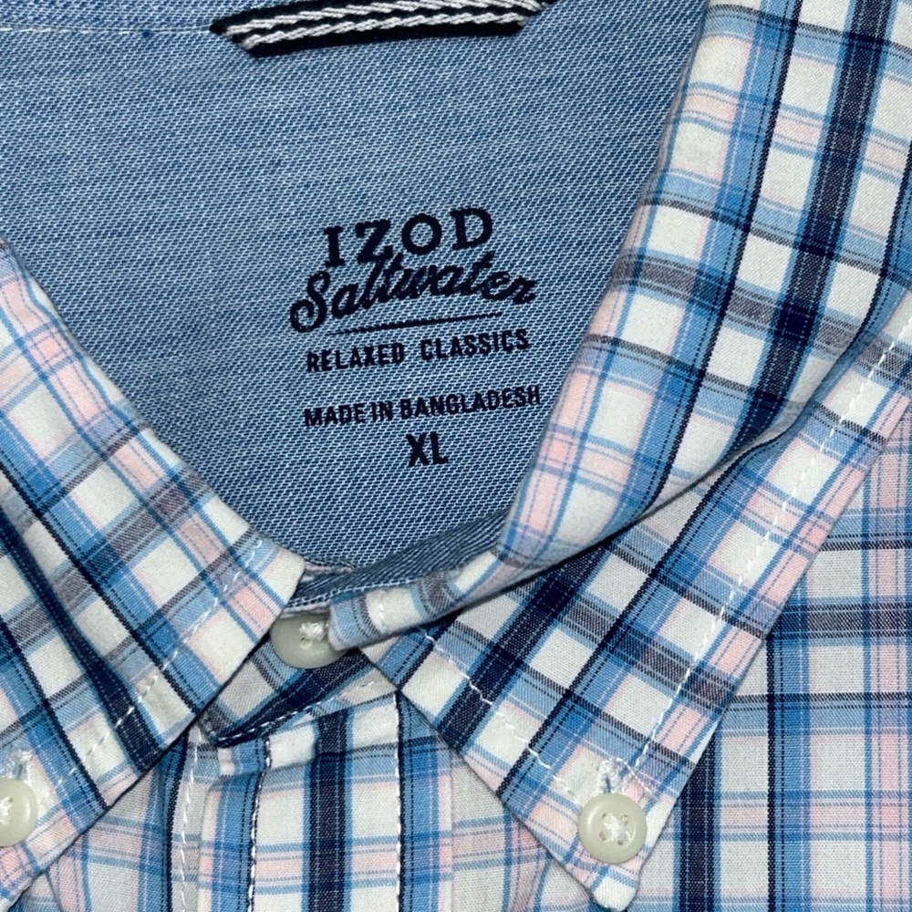 Izod Casual Button Down Shirt Blue and‎ White Plaid